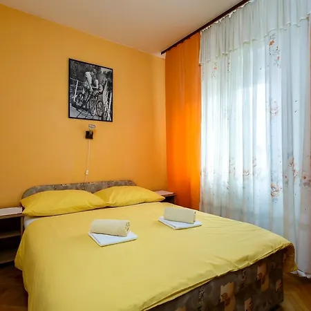 Apartment Meri Krk Town